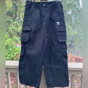 Vintage Y2K M Los Angeles Cargo Pants – Black Utility Wide Leg – Est. Women’s 12